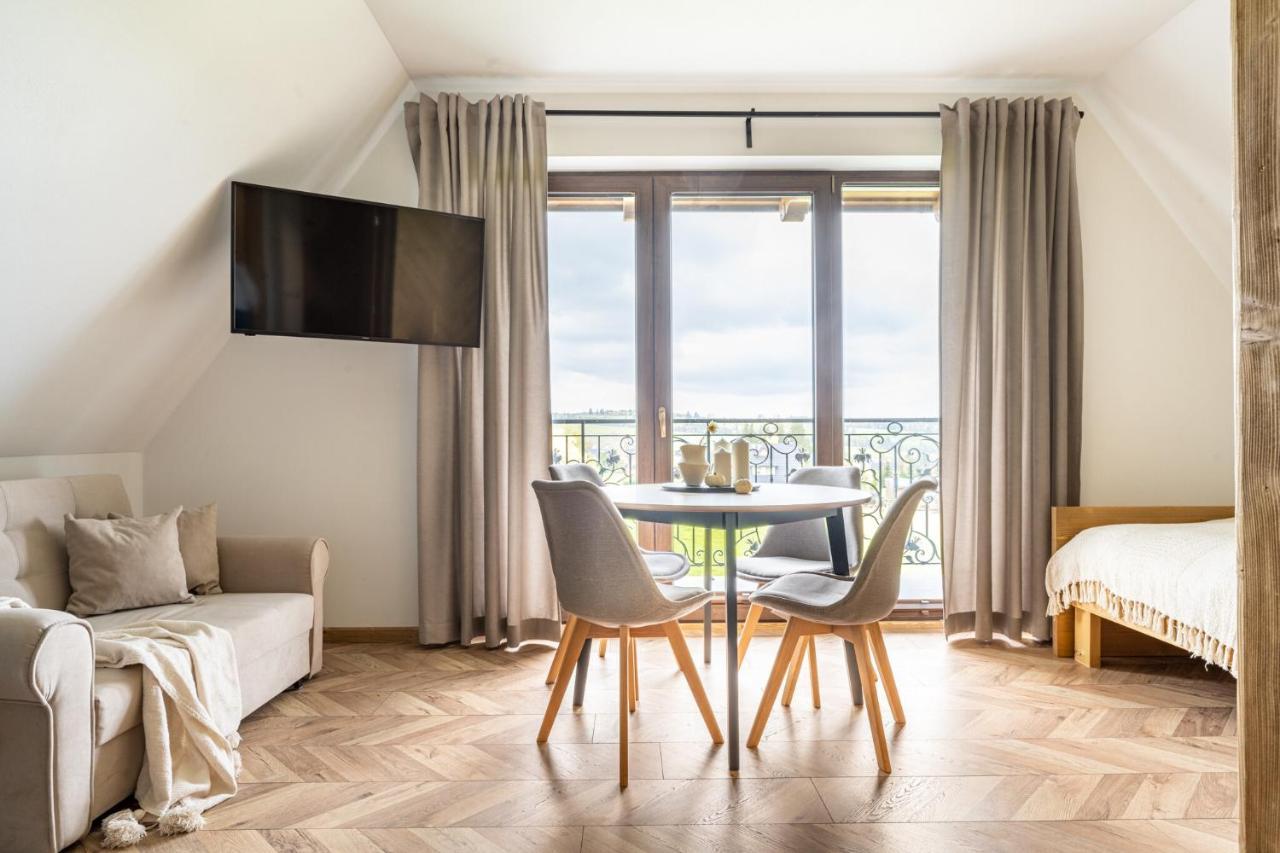 Jedla Apartments Dzianisz Екстериор снимка