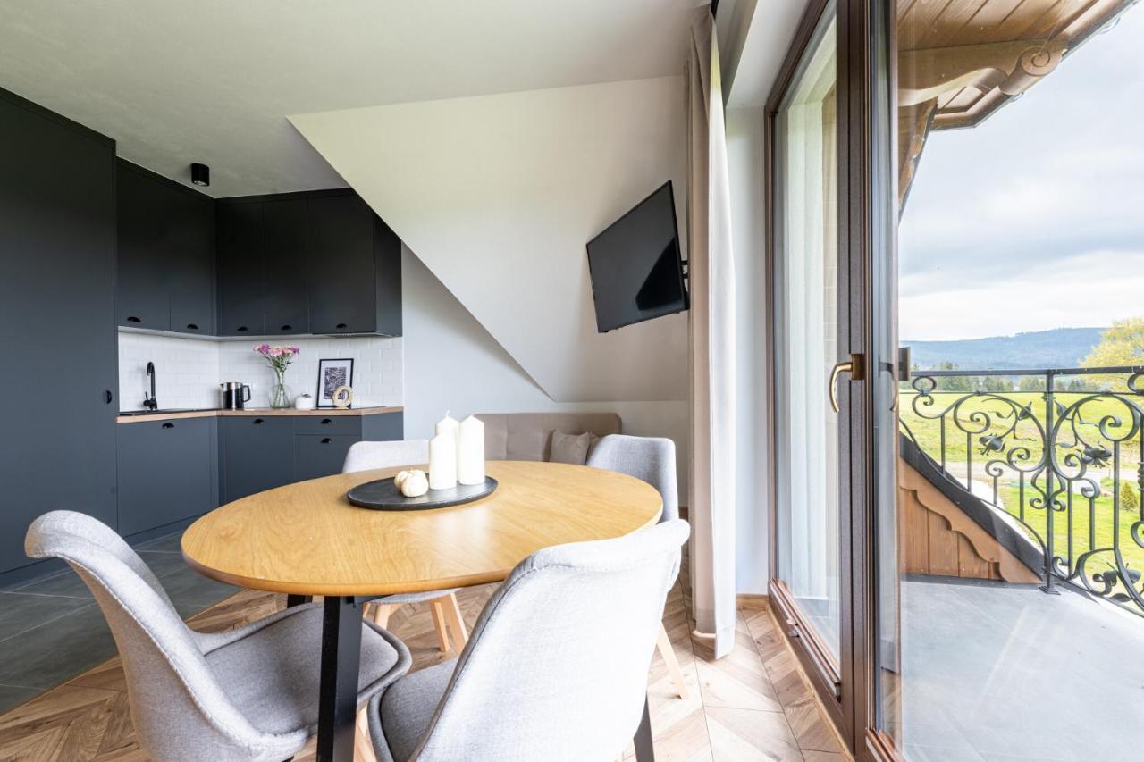 Jedla Apartments Dzianisz Екстериор снимка